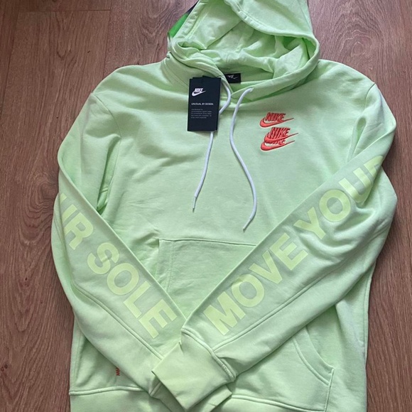 GLOW IN THE DARK SLEEVE NIKE WORLD TOUR HOODIE - Picture 1 of 7